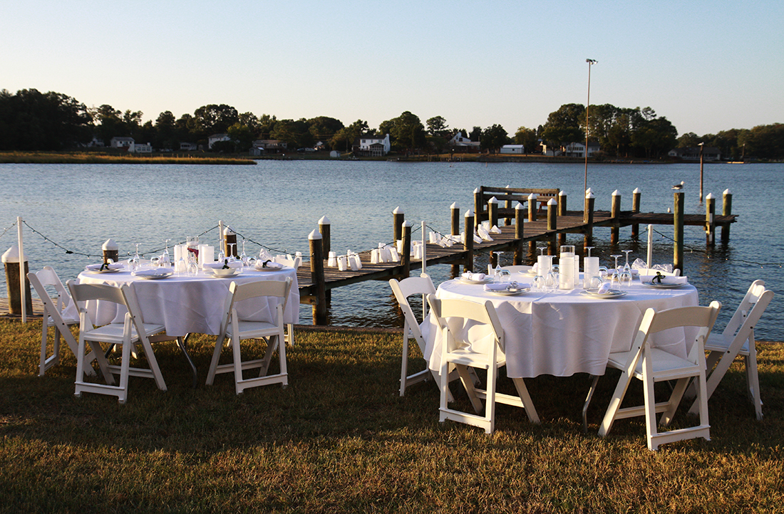 Waterfront table setting