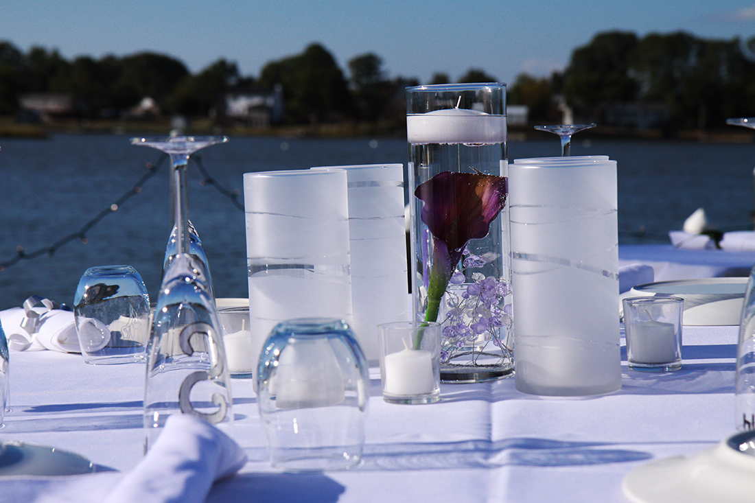 Elegant waterfront event table